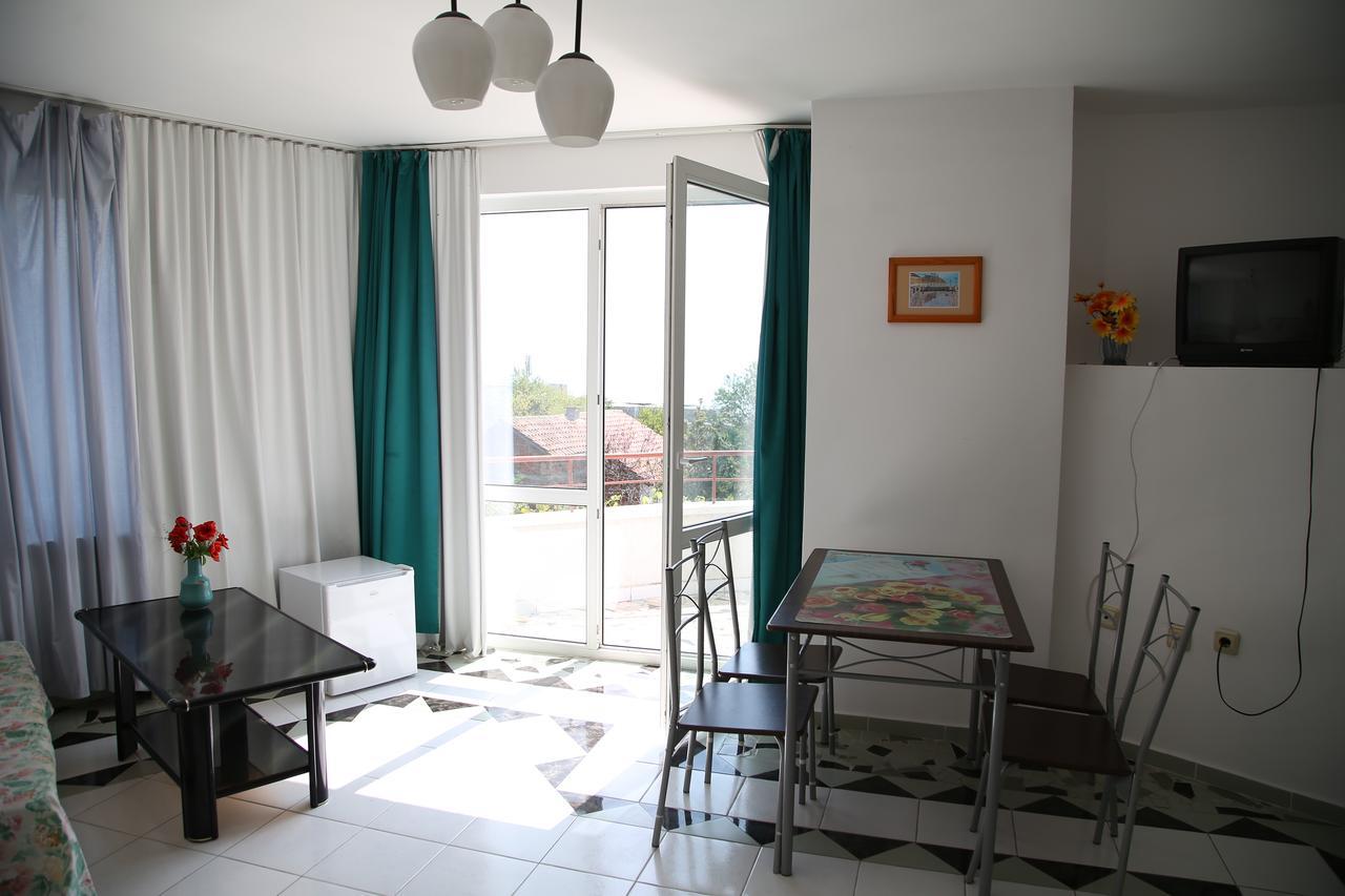 Popov Guest House 발치크 외부 사진